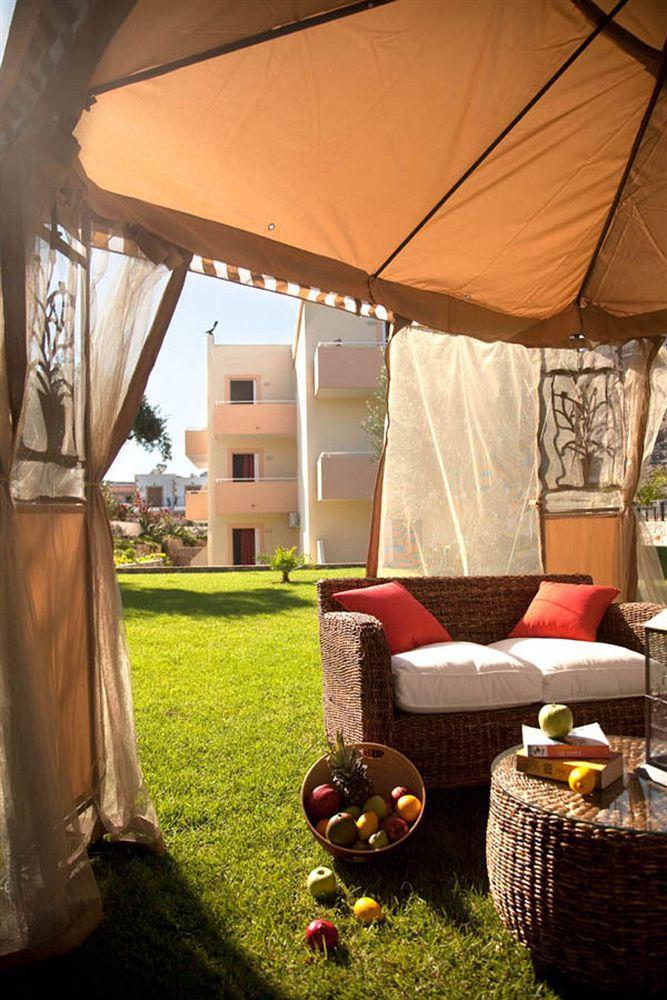 Aparthotel Lindos Blue Sky Zewnętrze zdjęcie