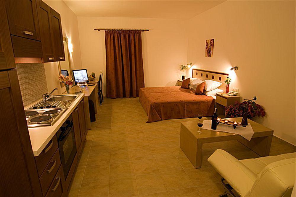Aparthotel Lindos Blue Sky Zewnętrze zdjęcie