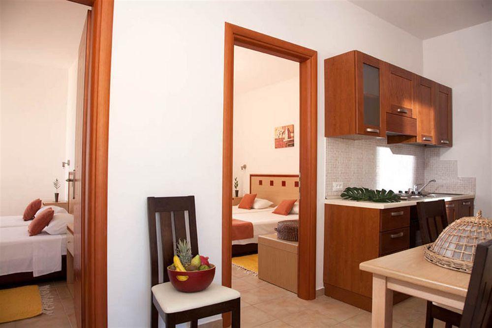 Aparthotel Lindos Blue Sky Zewnętrze zdjęcie